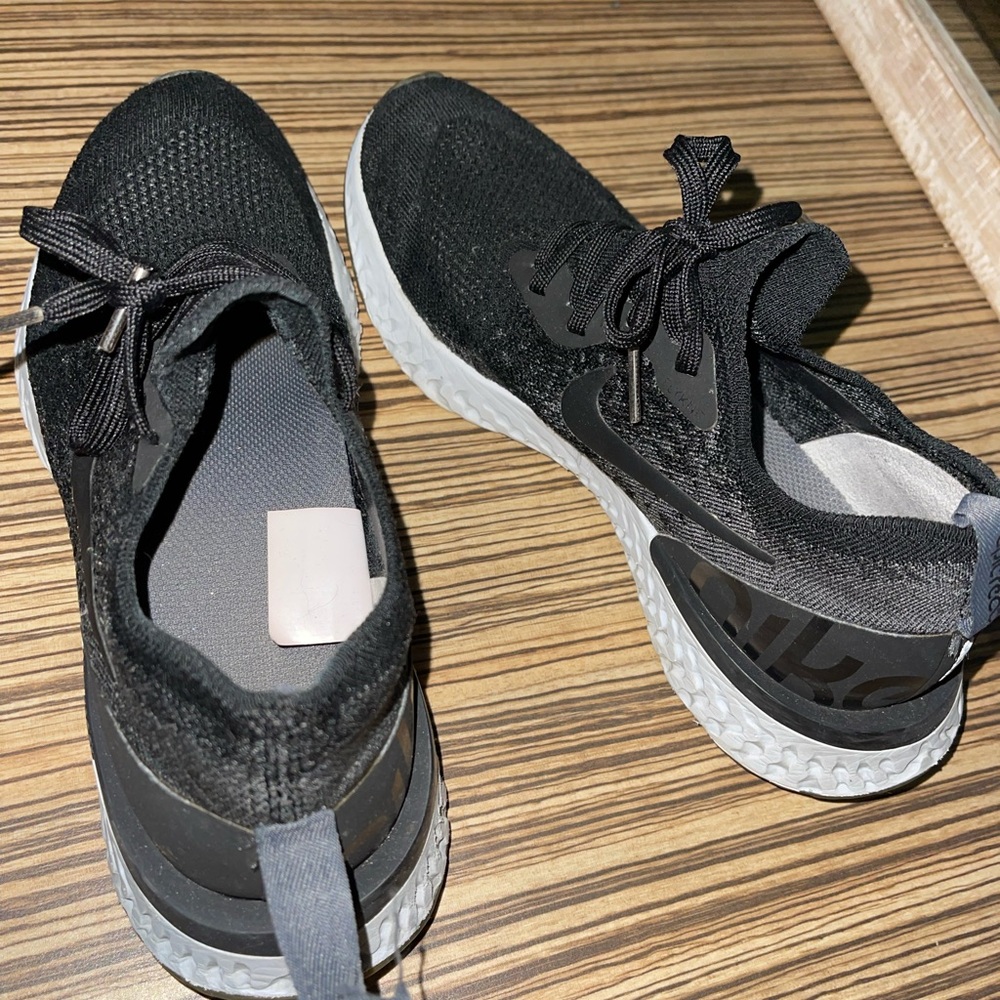 8.5 Black Nike Running shoes